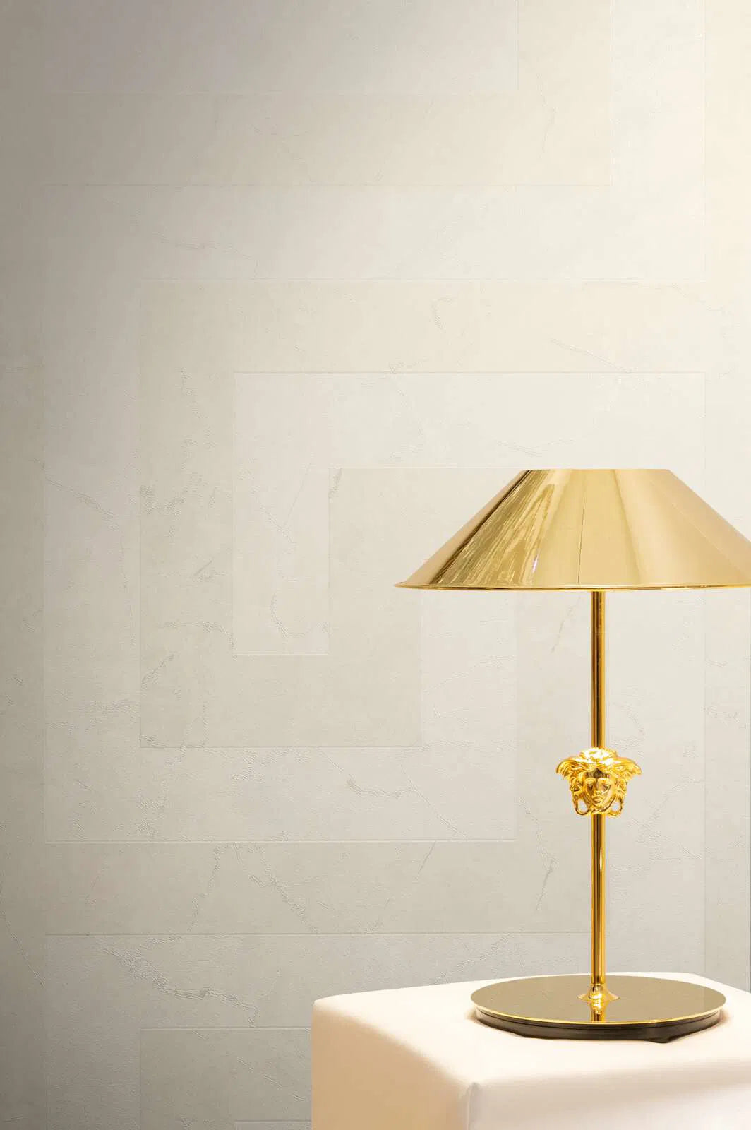 Versace 6 Greek Key Wallpaper | 791746